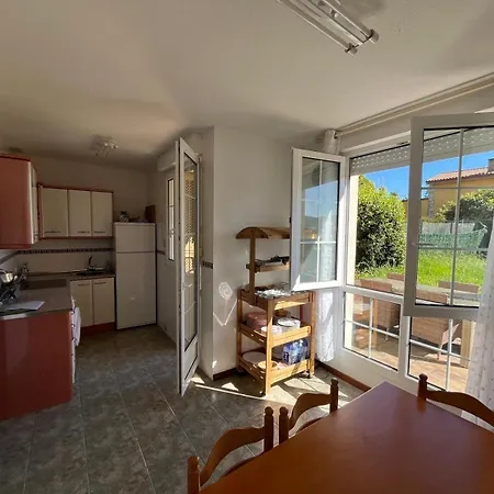 Cecilia Apartment *